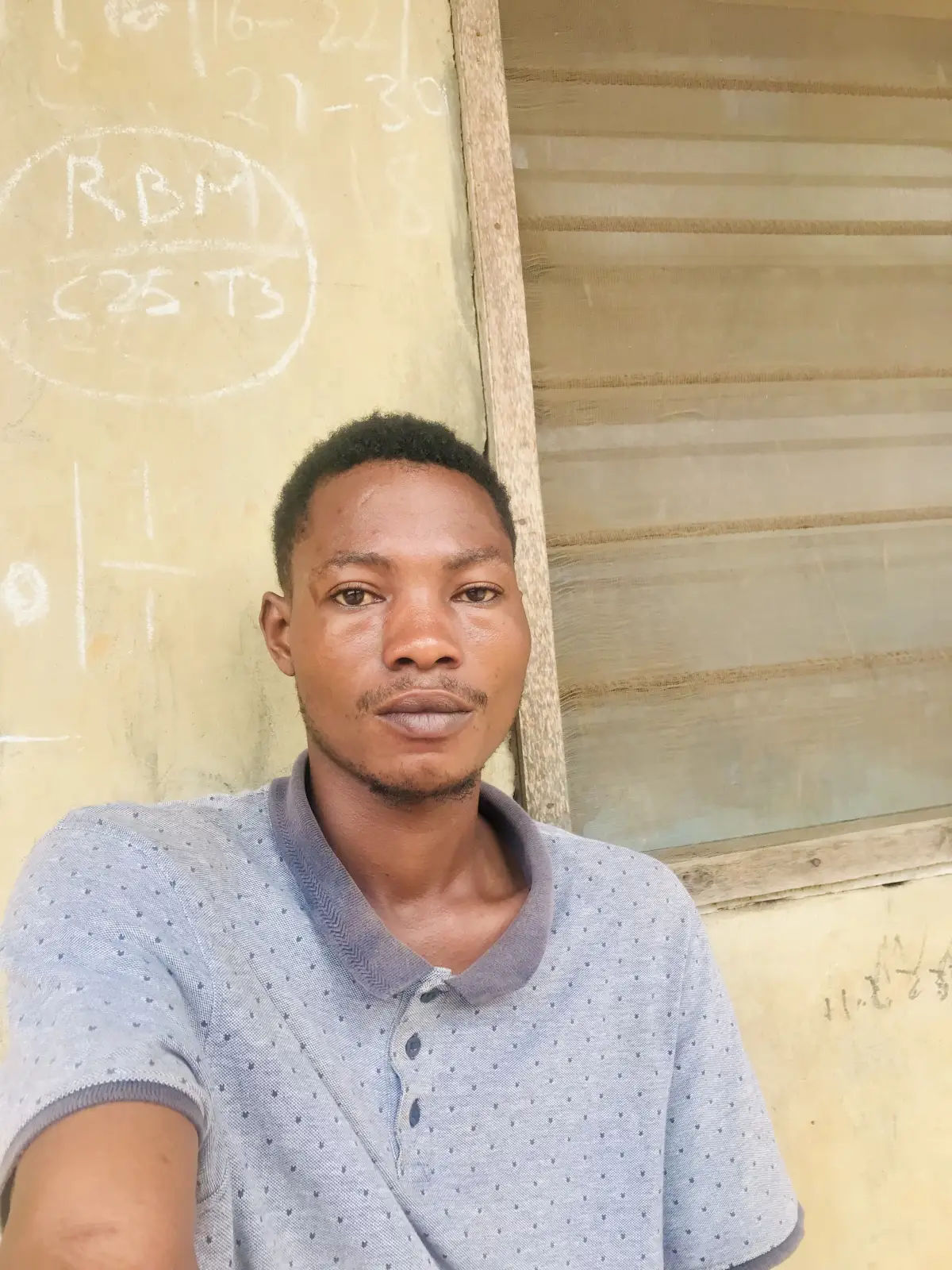 Please help mr Ade  I’m an orphan,homeless and starving